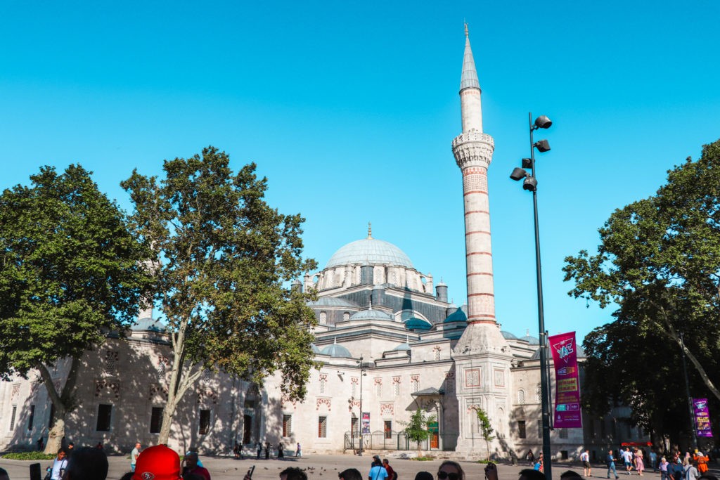 5 Best Things To Do in Istanbul, Turkey - Beyazit Mosque