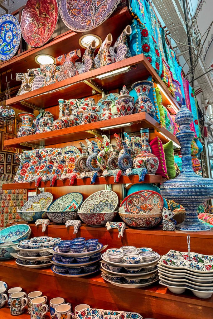 5 Best Things To Do in Istanbul, Turkey - The Grand Bazaar Handicrafts