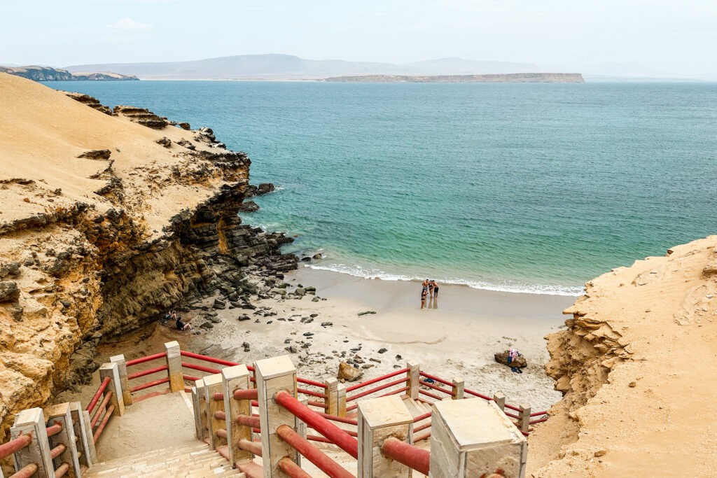 Paracas National Reserve Guide - View at El Raspon Beach