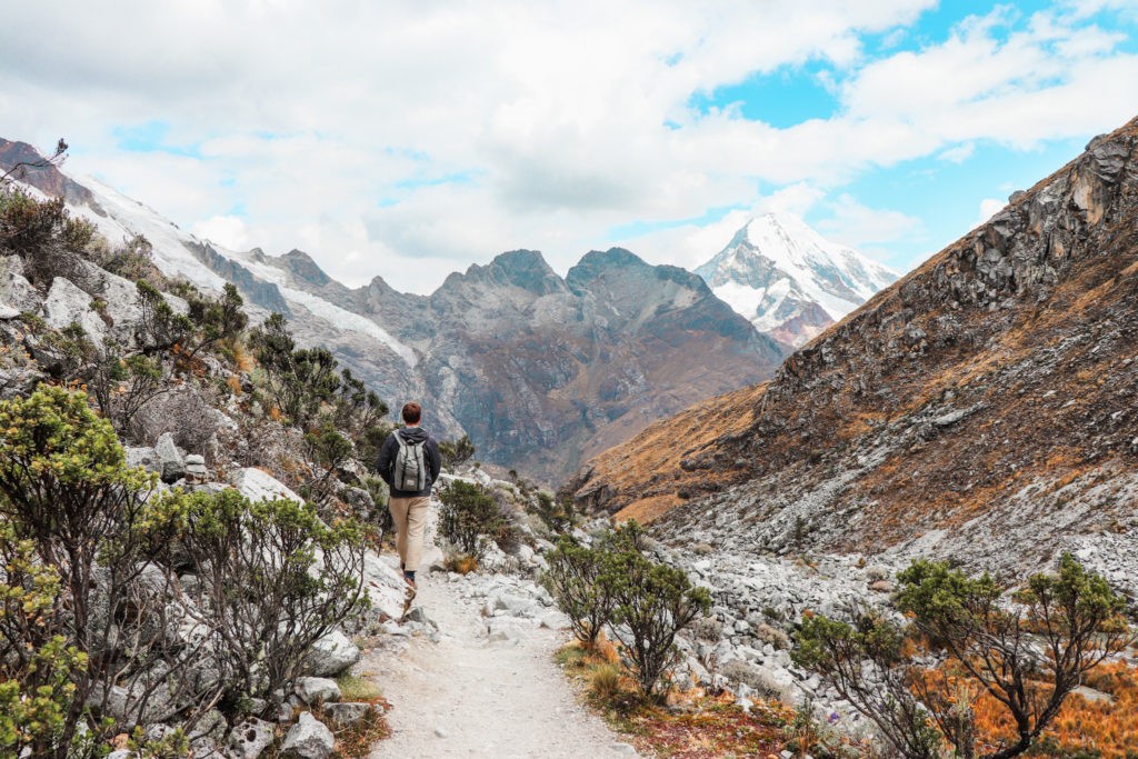 Best hikes in Huaraz: Hike to Lake 69