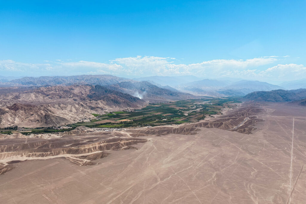 Nazca Travel Guide: View over Nazca valley