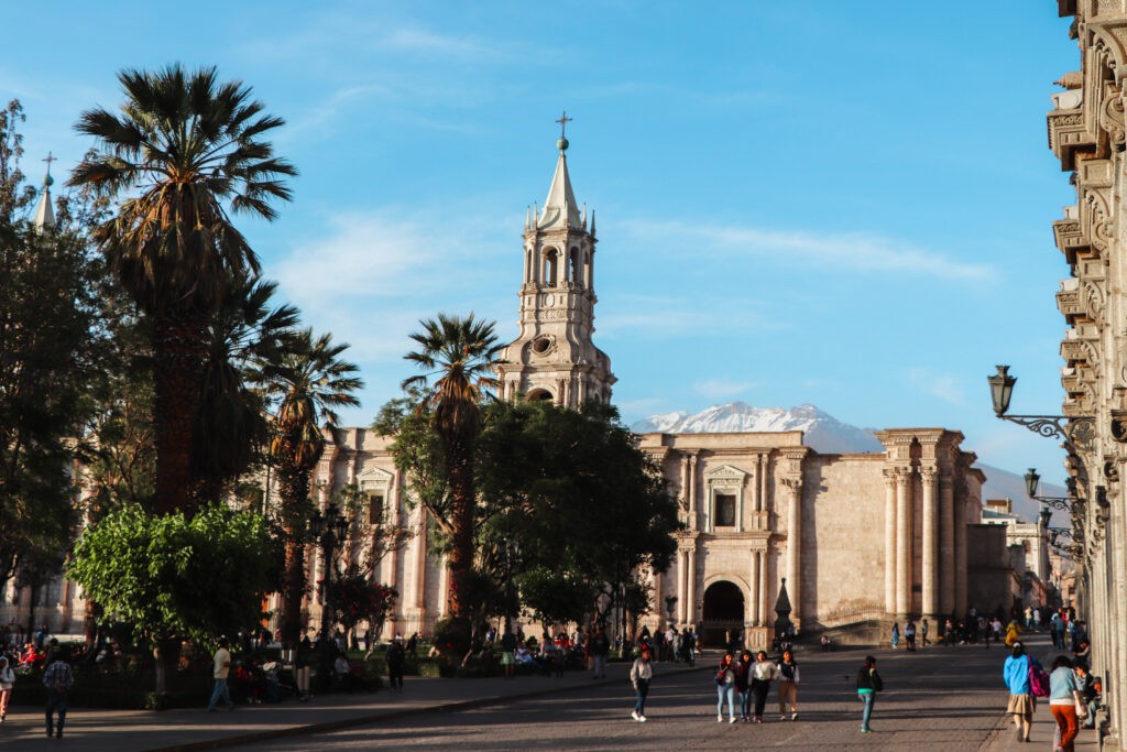 Best things to do in Arequipa: Basilica Cathedral