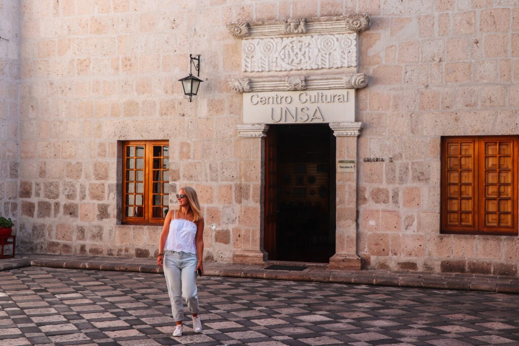 Best things to do in Arequipa: Visit the Casa del Poeta Peruano​