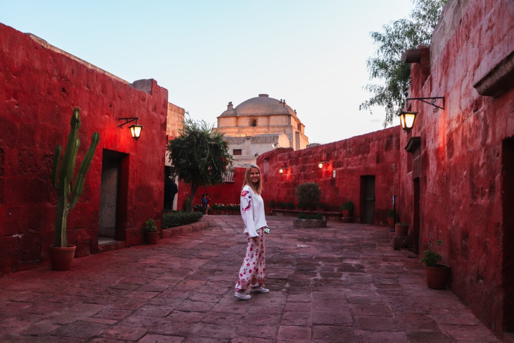 Best things to do in Arequipa: Santa Catalina Monastery in the sunset