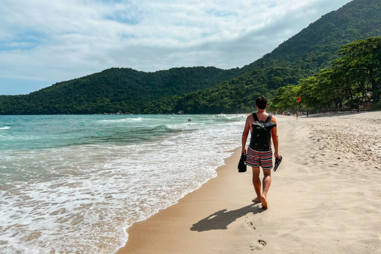 Trinidade Travel Guide - Explore Brazils Best Beaches (Praia do Cachadaço)