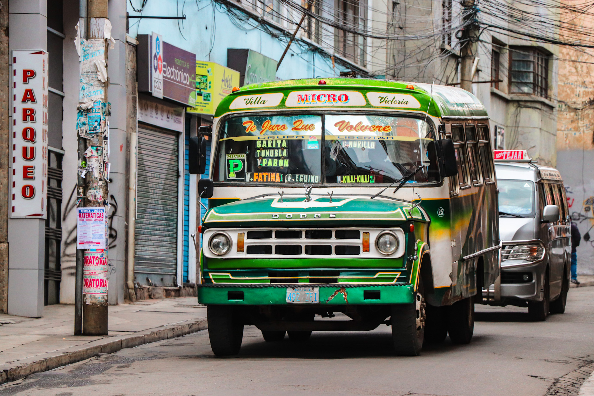 Things to do in La Paz, Bolivia: Colorful buses