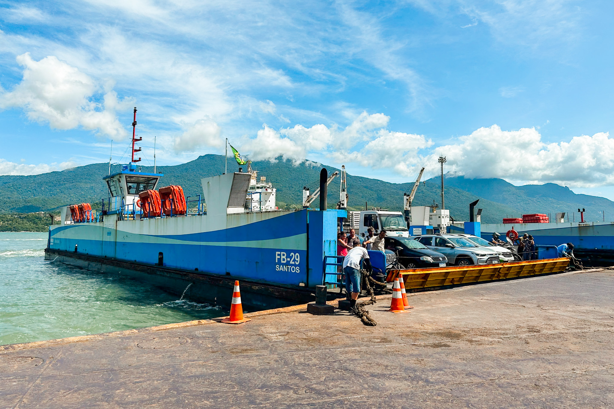 Ilhabela Travel Guide: How to get to Ilhabela with a ferry