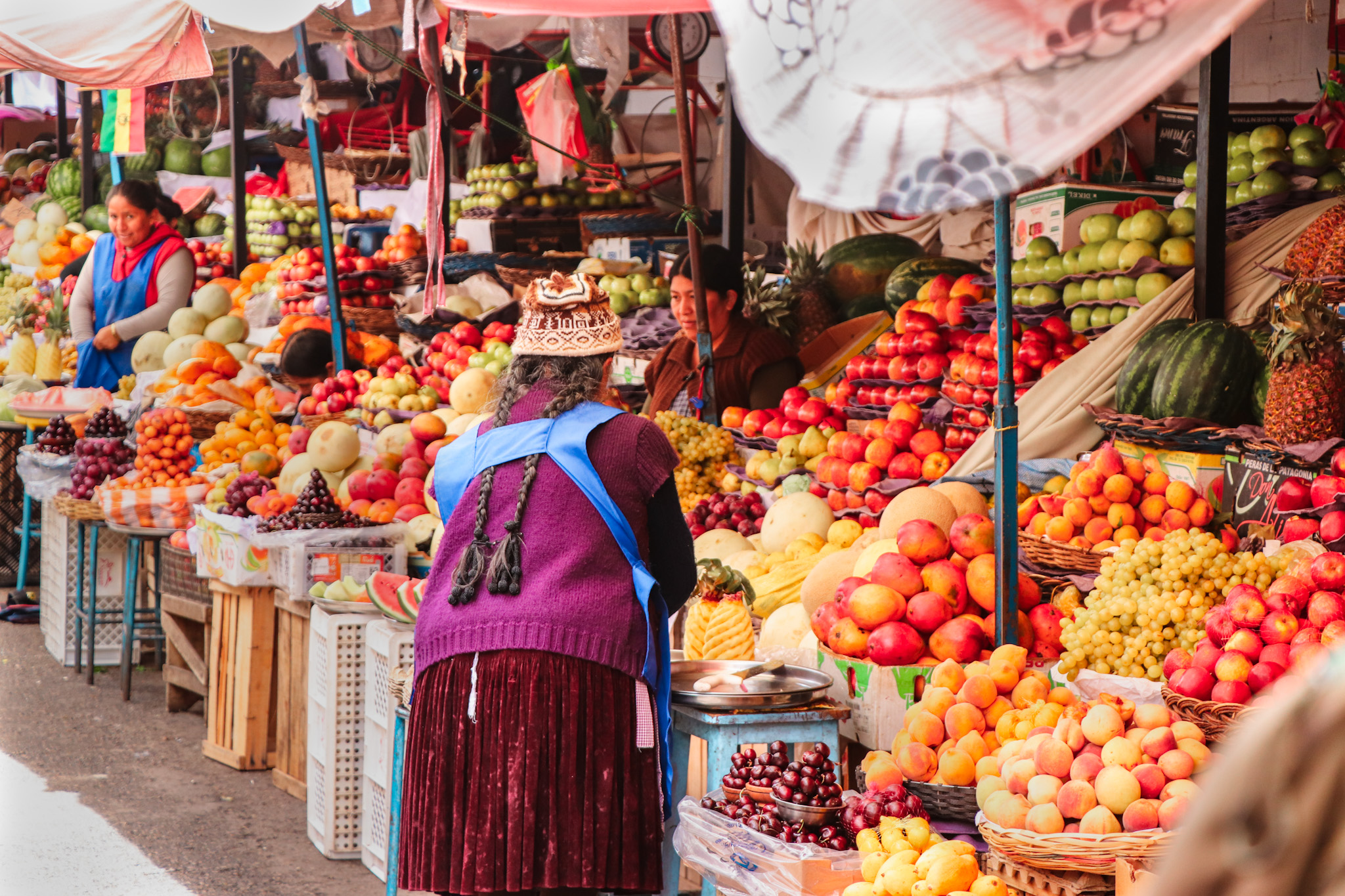 Best things to do in Santa Cruz de la Sierra, Bolivia: Feel the local vibes on the market