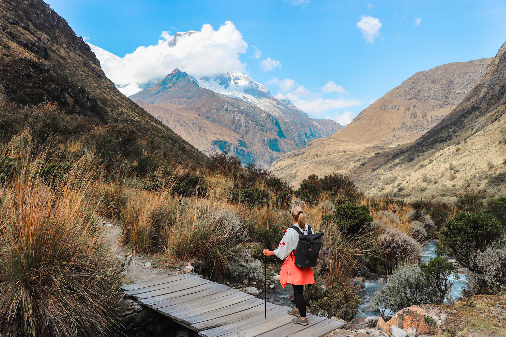 How to avoid altitude sickness in Peru: Hiking in Huaraz